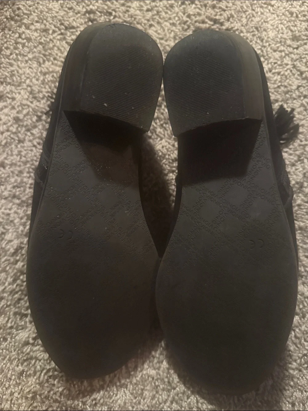 Vionic Black Suede Chukka Boots for Women